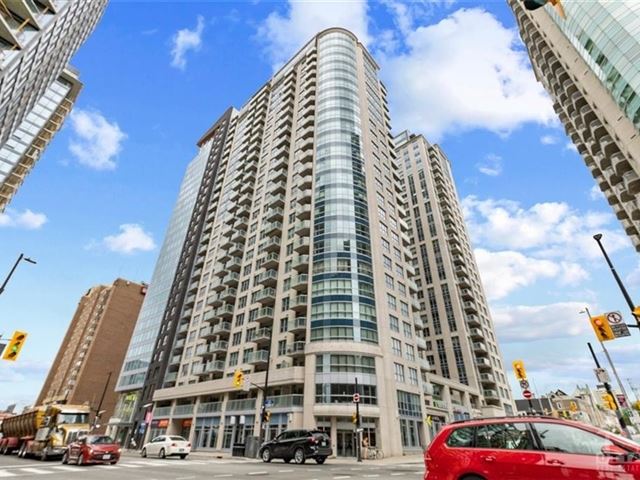 Claridge Plaza Phase 3 - 2409 242 Rideau Street - photo 1