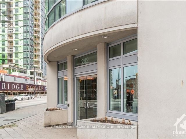 Claridge Plaza Phase 3 - 2307 242 Rideau Street - photo 3