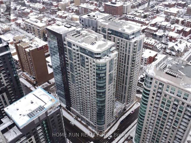 Claridge Plaza Phase 3 - 1406 242 Rideau Street - photo 2