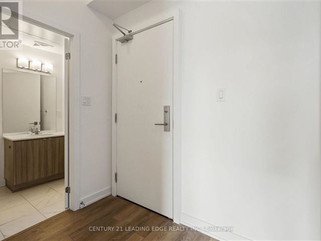 8 Haus Boutique Condos - 708 2433 Dufferin Street - photo 3