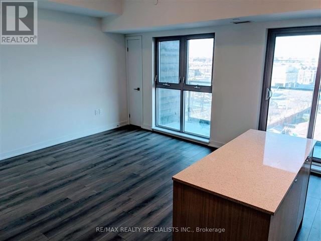 8 Haus Boutique Condos - 612 2433 Dufferin Street - photo 2