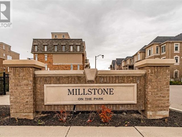 Millstone on the Park - 62 2441 Greenwich Drive - photo 2