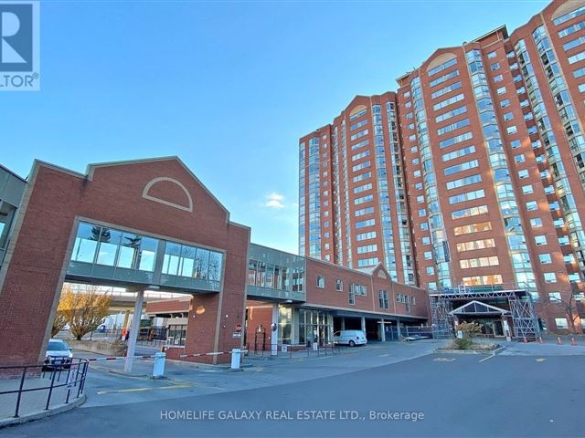 Rainbow Village 1 - 606 2460 Eglinton Avenue East - photo 2