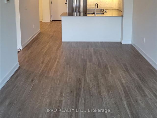 The Huron - 313 2475 Hurontario Street - photo 3