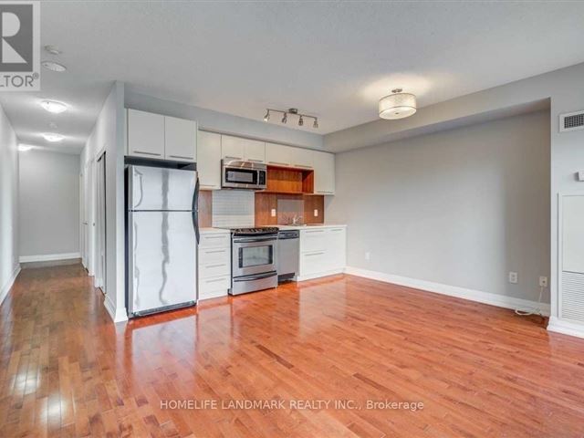 Encore Condos - 2902 25 Carlton Street - photo 3