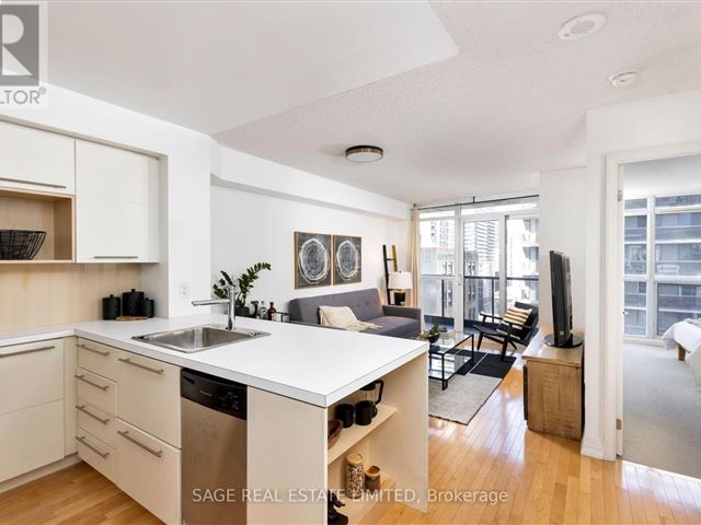 Encore Condos - 1308 25 Carlton Street - photo 3