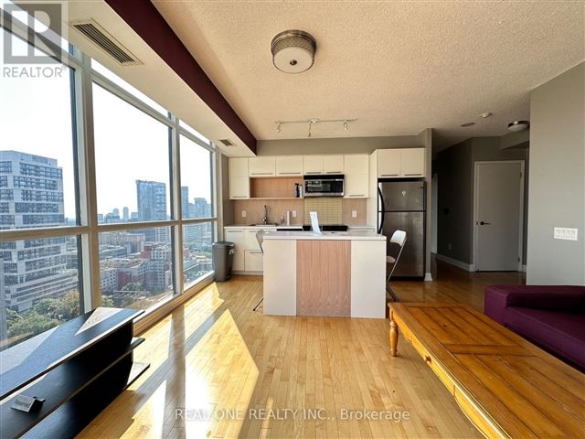 Encore Condos - 2309 25 Carlton Street - photo 2