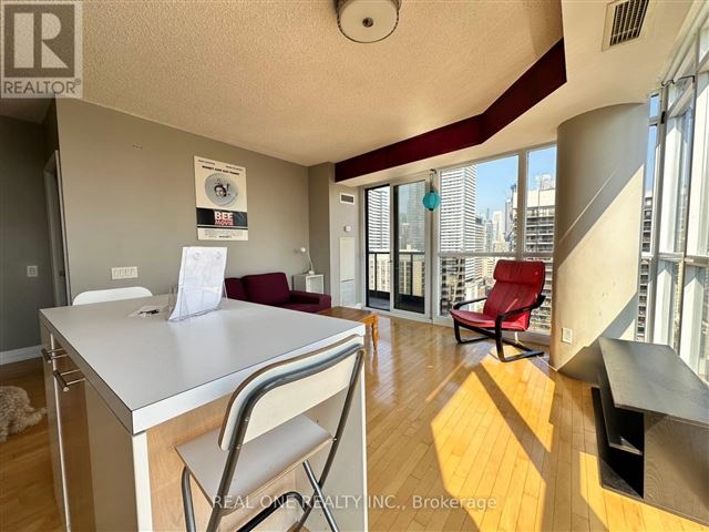 Encore Condos - 2309 25 Carlton Street - photo 3