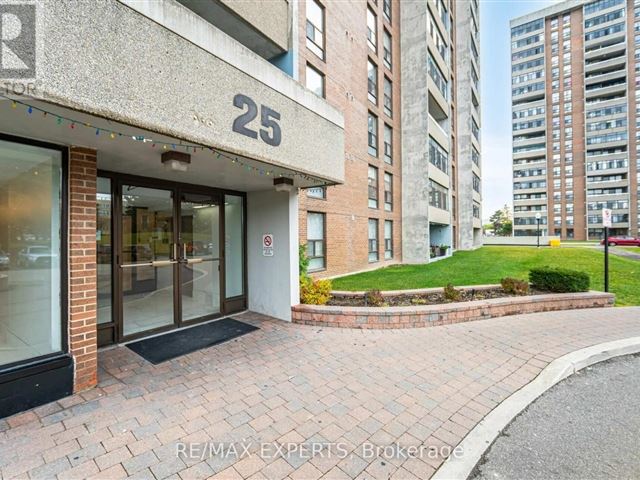 25 Kensington Condos - 1407 25 Kensington Road - photo 2