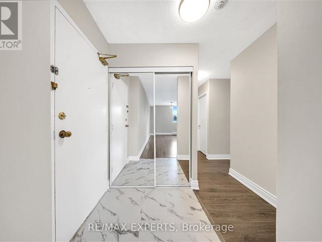 25 Kensington Condos - 211 25 Kensington Road - photo 3