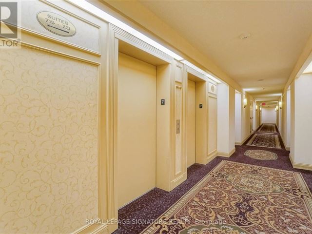 Skymark West 2 - 727 25 Kingsbridge Garden Circle - photo 3