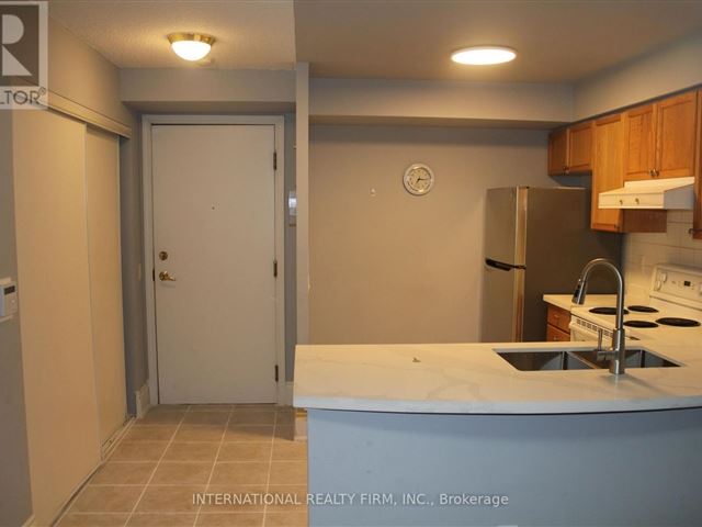 Skymark West 2 - 1227 25 Kingsbridge Garden Circle - photo 3