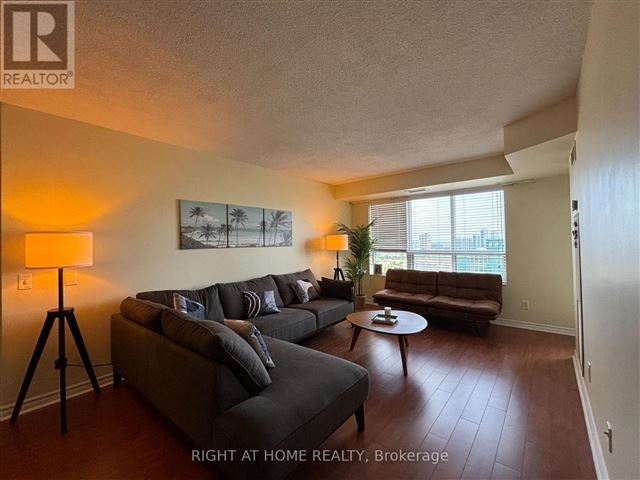 Skymark West 2 - 1526 25 Kingsbridge Garden Circle - photo 2