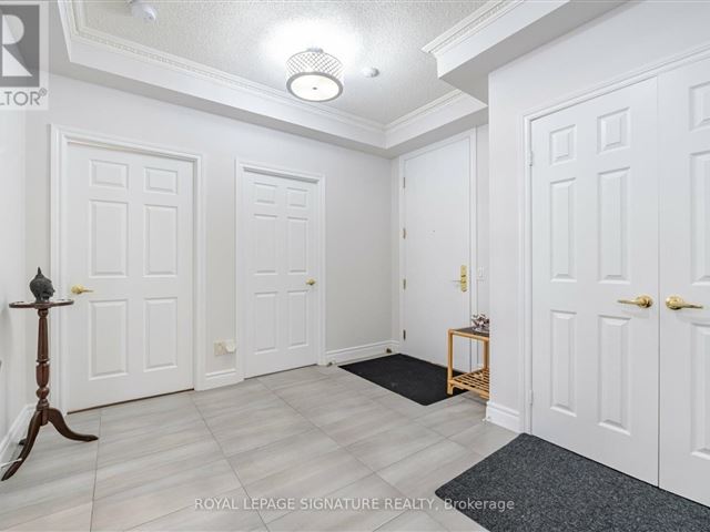 Skymark West 2 - 2808 25 Kingsbridge Garden Circle - photo 2