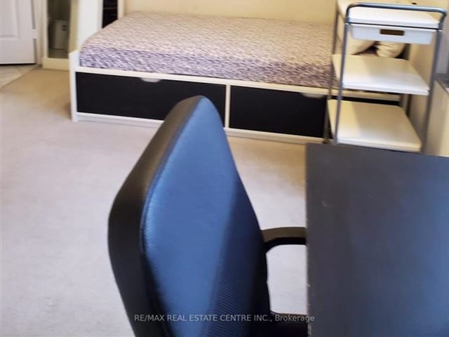 Skymark West 2 - 1421 25 Kingsbridge Garden Circle - photo 2