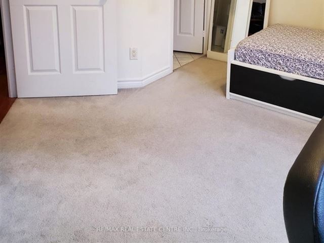 Skymark West 2 - 1421 25 Kingsbridge Garden Circle - photo 3