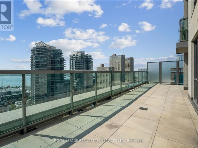 Infinity IV The Final Phase - 1807 25 Lower Simcoe Street - photo 1