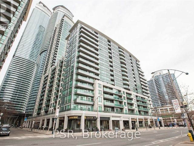 Infinity IV The Final Phase - 226 25 Lower Simcoe Street - photo 1