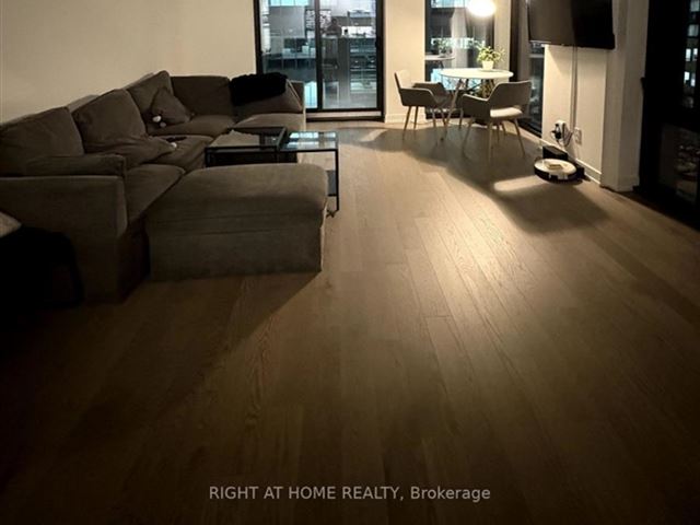 Yonge + Rich - 406 25 Richmond Street East - photo 3