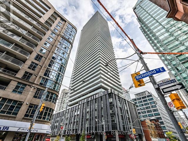 Yonge + Rich - 204 25 Richmond Street East - photo 1