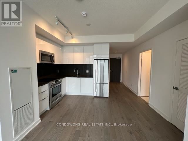 Yonge + Rich - 2909 25 Richmond Street East - photo 2