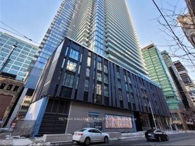 Yonge + Rich - 2806 25 Richmond Street East - photo 2