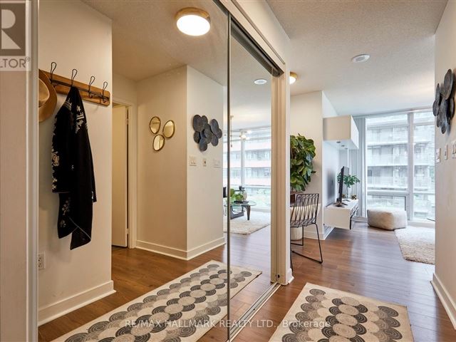 Montage - CityPlace - 506 25 Telegram Mews - photo 3