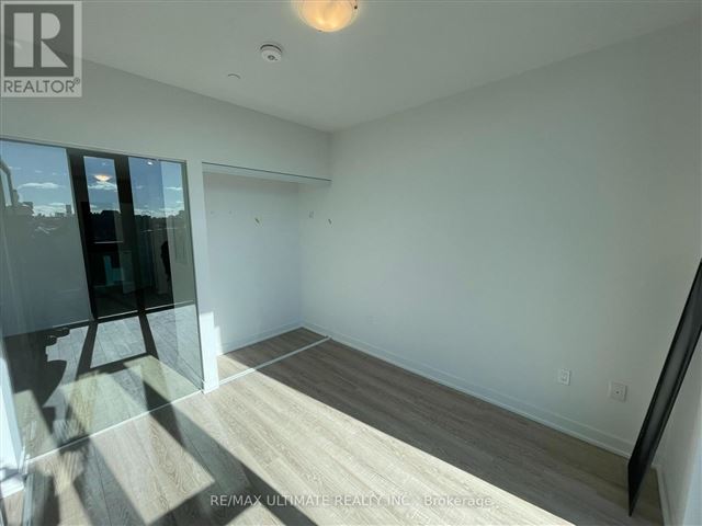 250 Lawrence Condos - 712 250 Lawrence Avenue West - photo 3