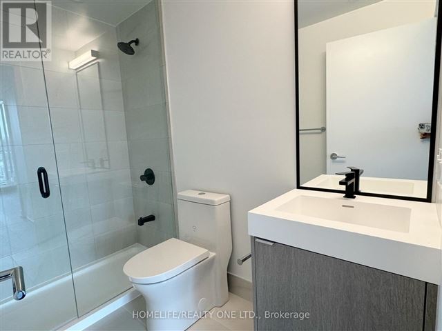 250 Lawrence Condos - 521 250 Lawrence Avenue West - photo 2