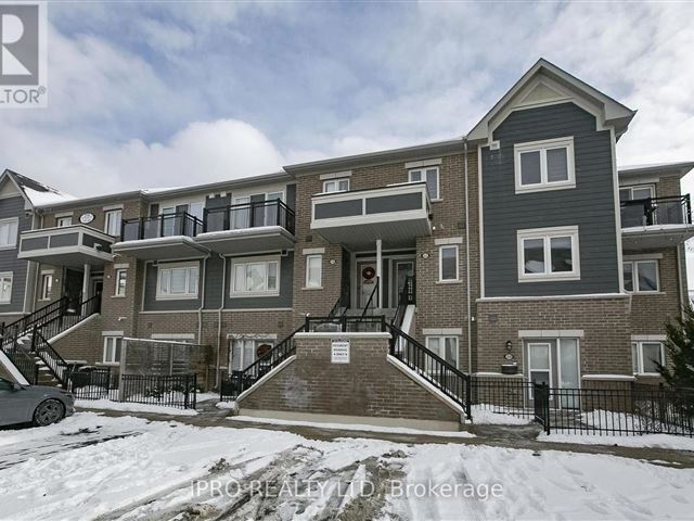 Daniels FirstHome Brampton at Sunny Meadow - 256 250 Sunny Meadow Boulevard - photo 2