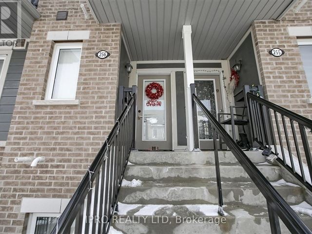 Daniels FirstHome Brampton at Sunny Meadow - 256 250 Sunny Meadow Boulevard - photo 3