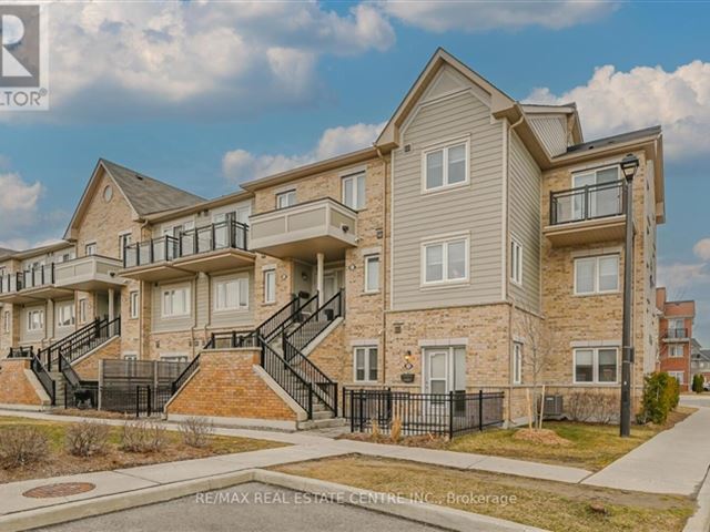Daniels FirstHome Brampton at Sunny Meadow - 182 250 Sunny Meadow Boulevard - photo 1