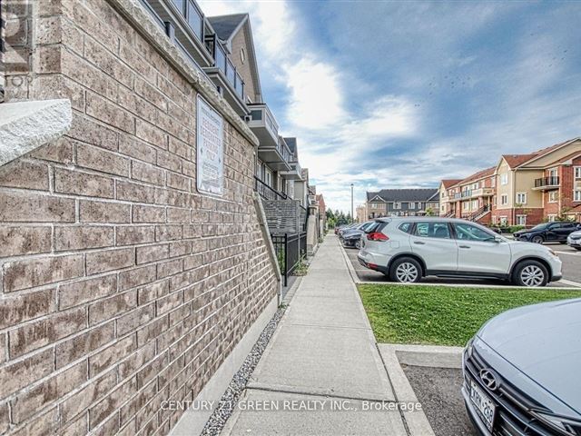 Daniels FirstHome Brampton at Sunny Meadow - 118 250 Sunny Meadow Boulevard - photo 3