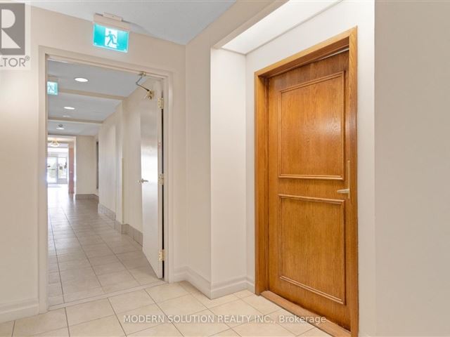 Villa Gardino 3 - 111 2506 Rutherford Road - photo 3