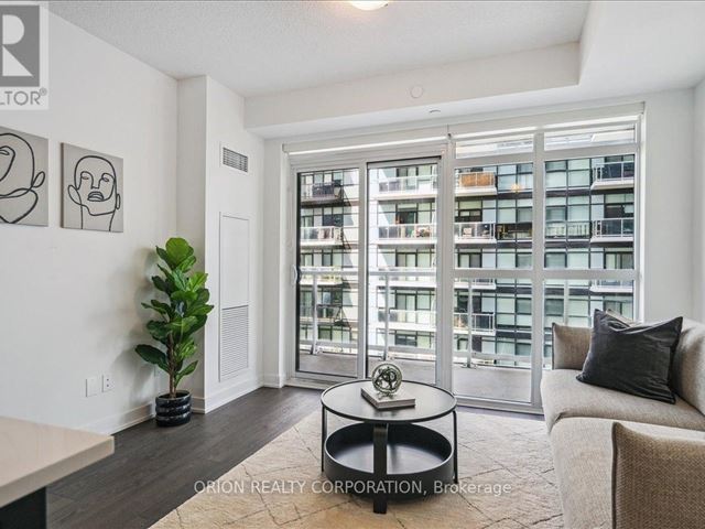 Empire Phoenix Condos - 709 251 Manitoba Street - photo 3