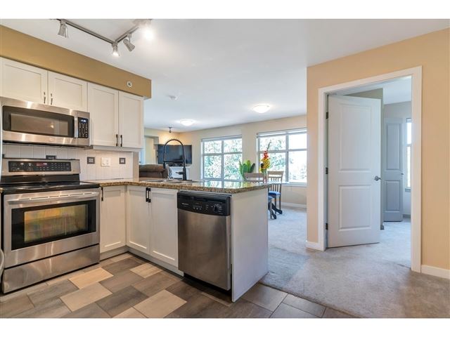 The Pacifica - 405 2511 King George Boulevard - photo 3