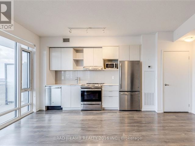 Arc Erin Mills - 1207 2520 Eglinton Avenue West - photo 2