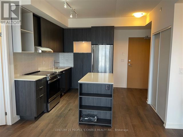 Arc Erin Mills - 810 2520 Eglinton Avenue West - photo 2