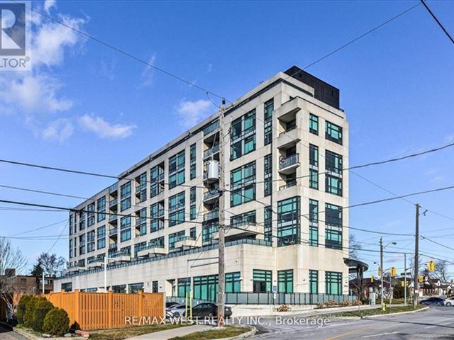 Visto Condominium on Maple Leaf - 618 2522 Keele Street - photo 2