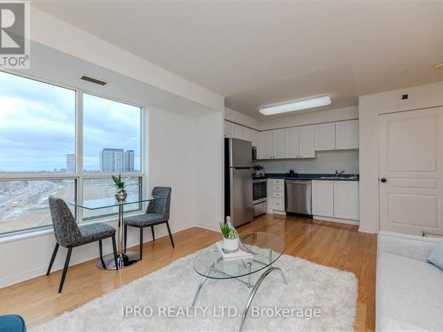 2545 Erin Centre BLVD - 1403 2545 Erin Centre Boulevard - photo 2