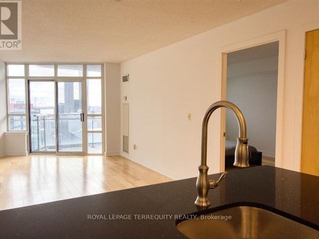 Space Lofts - 1514 255 Richmond Street East - photo 1