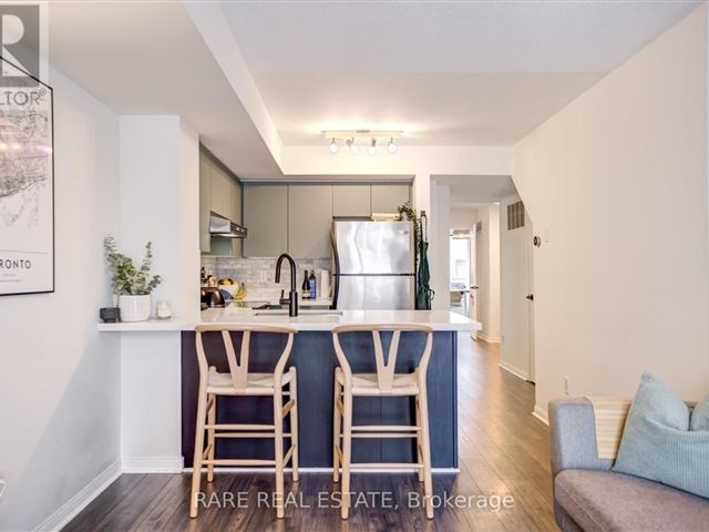 Newtowns at King Towns - 1503 20 Laidlaw Street - photo 1