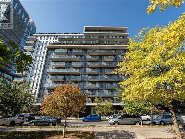 One Park West - 514 260 Sackville Street - photo 1