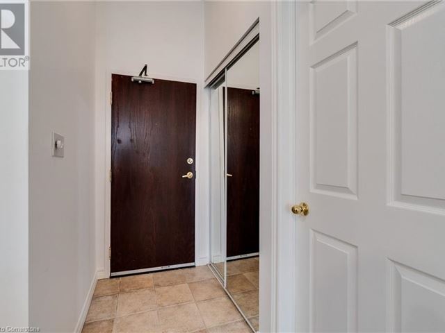 262 Dundas Condos - 317 262 Dundas Street East - photo 3