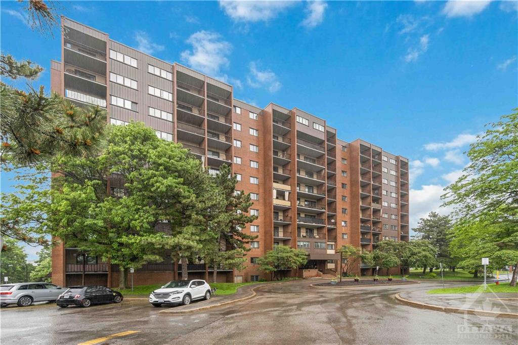 2630 Southvale Crescent, Unit 207, Ottawa — For sale @ $317,500 ...