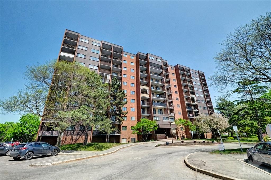 2630 Southvale Crescent, Unit 511, Ottawa — For Sale @ $309,900 