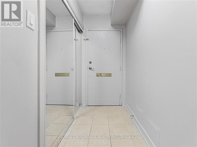 2645 Kipling Avenue Condos - 101 2645 Kipling Avenue - photo 2