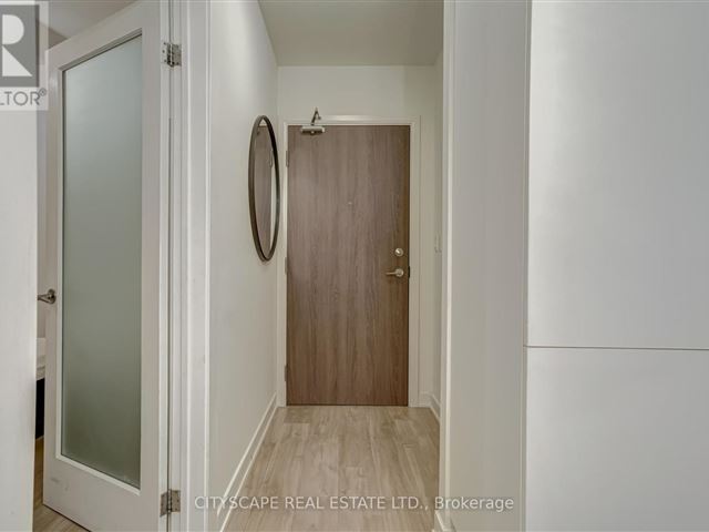 Minto Westside - 416 576 Front Street West - photo 3