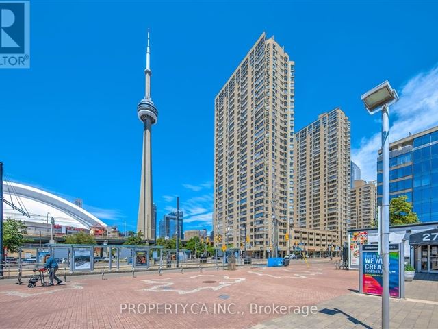 Harbourpoint 3 - 302 270 Queens Quay West - photo 1