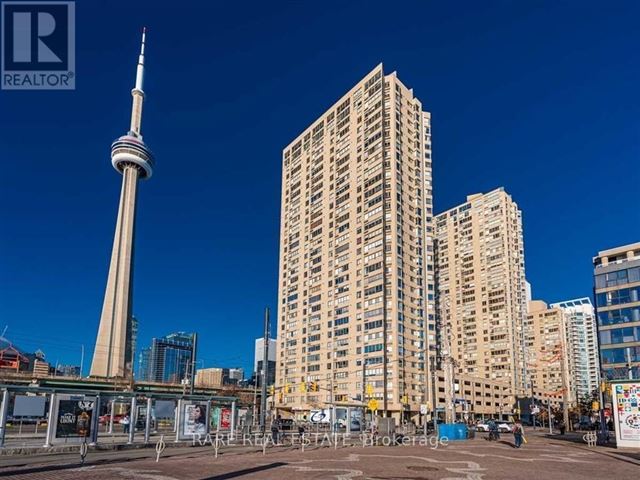 Harbourpoint 3 - 1901 270 Queens Quay West - photo 1